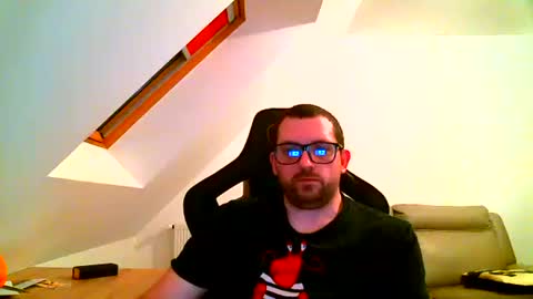 breton online show from January 4, 5:26 pm