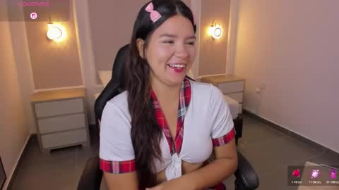 M A L U online show from November 22, 12:36 pm