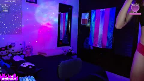   online show from February 3, 12:31 pm