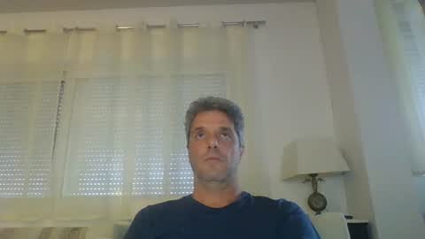 Snapshot of man211172 chatting on October 12, 3:15 pm man211172 online show from October 12, 3:15 pm