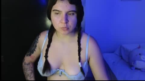 M A N D Y  online show from December 9, 3:07 am