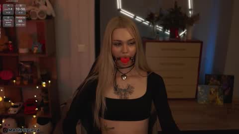 Amelie online show from February 9, 11:51 pm