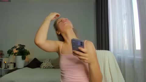 Snapshot of manita_misti chatting on September 11, 11:00 am Manita online show from September 11, 11:00 am