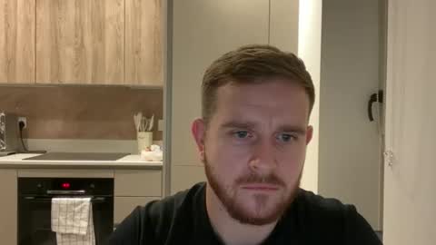 manlikeroca online show from October 18, 6:56 pm