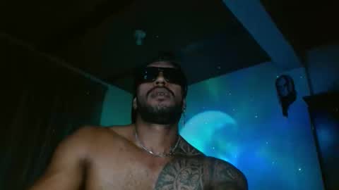 Manolo online show from November 12, 10:45 pm