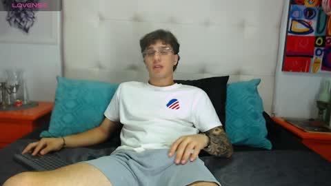 Manuel online show from March 27, 8:26 am