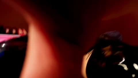 manuevans10 online show from April 17, 3:36 pm