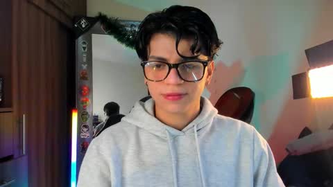 mar_alexis online show from February 4, 1:15 pm