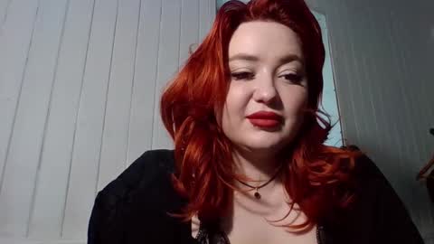 Snapshot of marblemist chatting on October 16, 7:41 am marblemist online show from October 16, 7:41 am