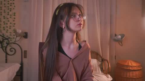 Eva online show from April 21, 2:13 pm