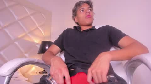marco_deluxe online show from April 23, 11:51 am