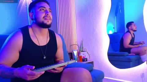 marcus_aress online show from May 11, 8:50 pm