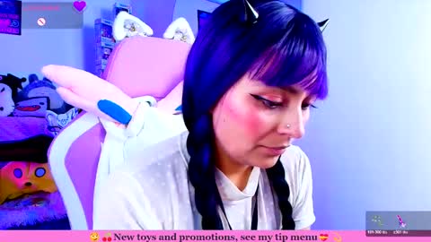 Marceline online show from June 3, 2:33 pm