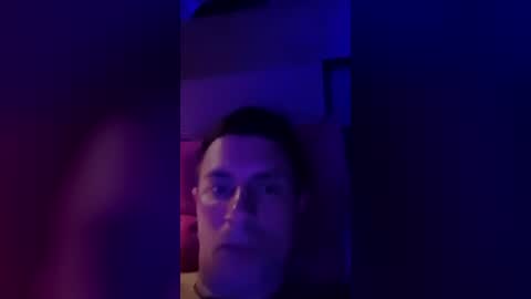 marekpilwow online show from July 26, 7:55 pm