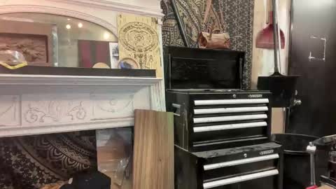 Elle online show from November 17, 1:30 am