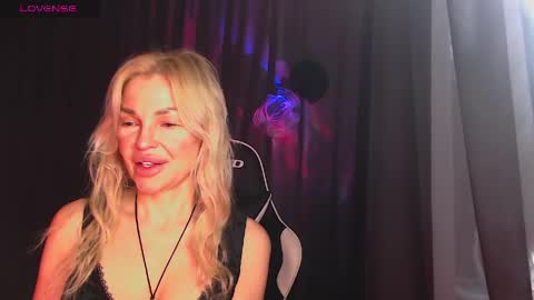 Margoo online show from April 20, 2:03 am