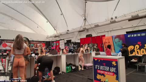   online show from February 1, 10:02 pm