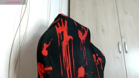 Mari online show from November 27, 7:38 am