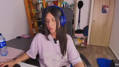 mari_mar69 online show from July 24, 11:18 am