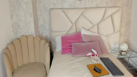 Maria online show from February 11, 10:52 am