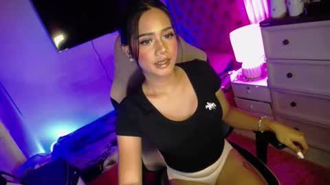 Snapshot of maria_belissima chatting on October 22, 4:30 pm Maria online show from October 22, 4:30 pm