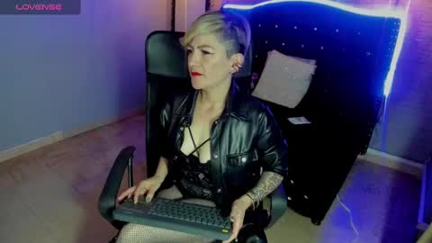 Maria fernanda online show from January 24, 10:51 pm