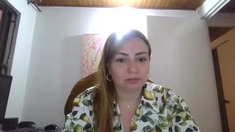 maria_juliana8 online show from January 14, 11:05 pm