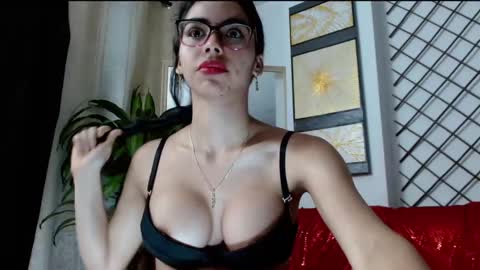 Snapshot of mariaa_antonia1 chatting on February 26, 2:08 am mariaa_antonia1 online show from February 26, 2:08 am