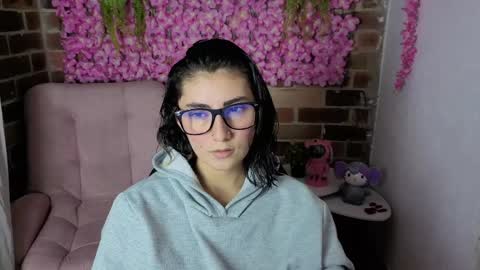 Maria online show from April 11, 9:08 pm