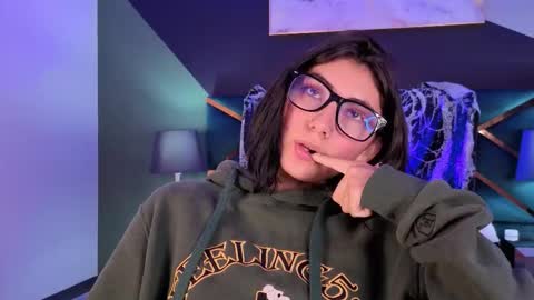 Maria online show from February 25, 8:01 pm