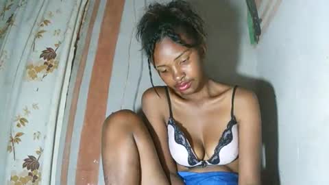 Maria online show from November 23, 12:52 am