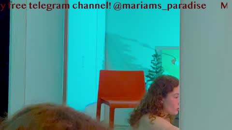 Mariam Dunkumm online show from January 4, 8:05 pm