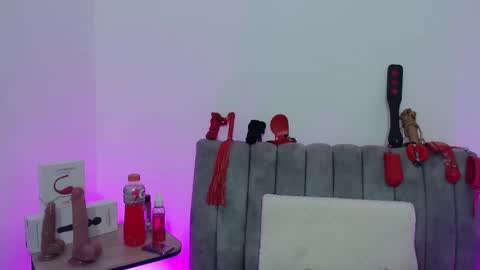 Marian online show from November 24, 3:16 am