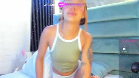 Snapshot of mariana_babe_ chatting on October 14, 12:19 pm mariana_babe_ online show from October 14, 12:19 pm