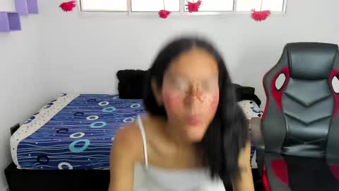 Mariana online show from March 4, 2:10 pm