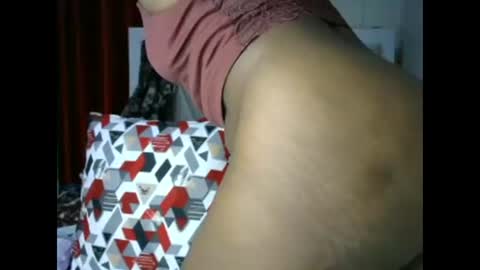 Pauline online show from December 2, 10:07 pm