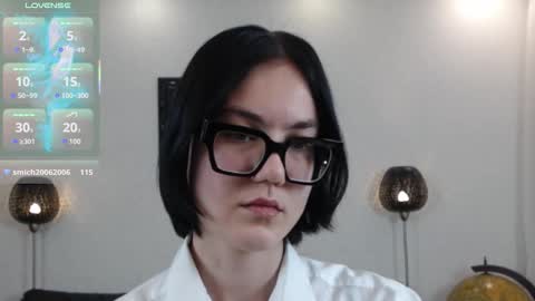 Marie Fitch online show from November 19, 2:11 am