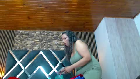 marie_hss online show from September 30, 9:03 pm