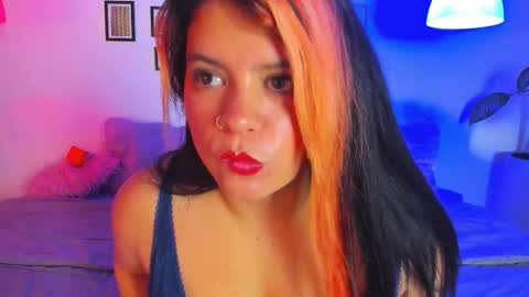 Marie online show from March 7, 4:01 am