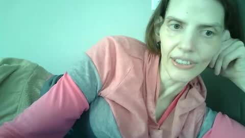 Mariejojo online show from April 5, 3:31 pm