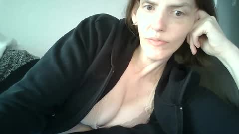 Mariejojo online show from February 8, 4:21 pm