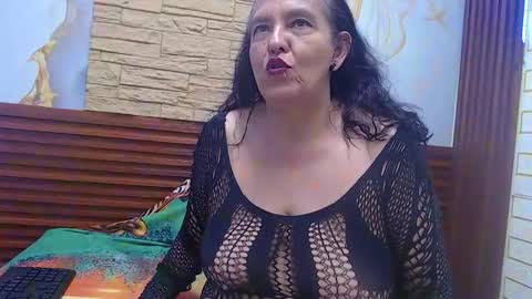 marielahorny303av online show from April 4, 12:39 am