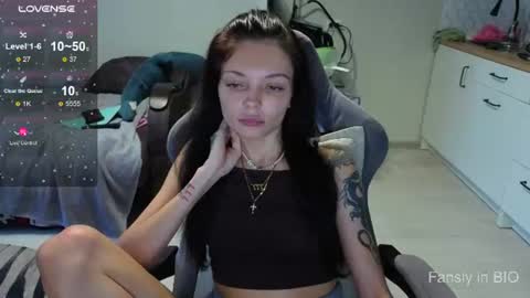 Maria  online show from July 8, 6:44 pm