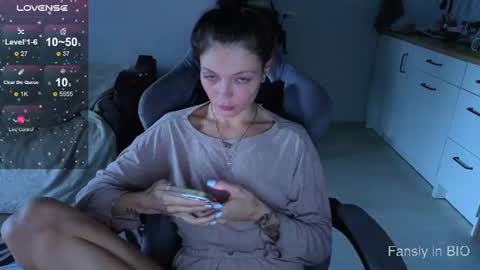 Maria  online show from August 3, 5:19 pm