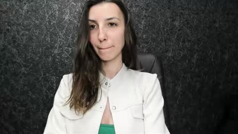 marielleanker online show from September 24, 11:06 am