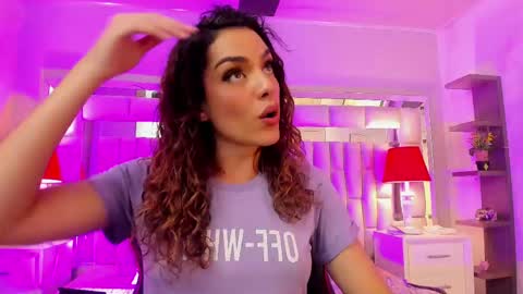 mariiahneedles online show from October 21, 11:52 pm