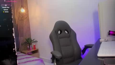 mariiajose_cruz online show from March 17, 11:37 am