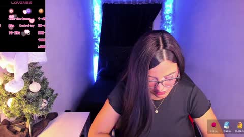 Snapshot of mariiana_hasper chatting on January 13, 11:17 pm Mariana Hasper online show from January 13, 11:17 pm