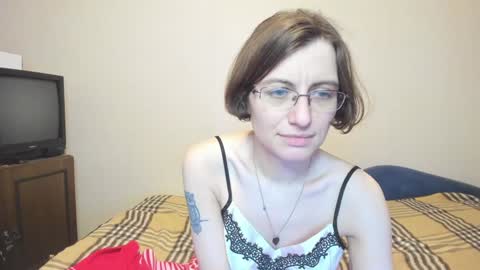 Marilyn online show from February 26, 12:30 am