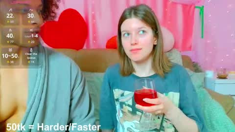 MarinaxMonroe online show from May 9, 11:49 am